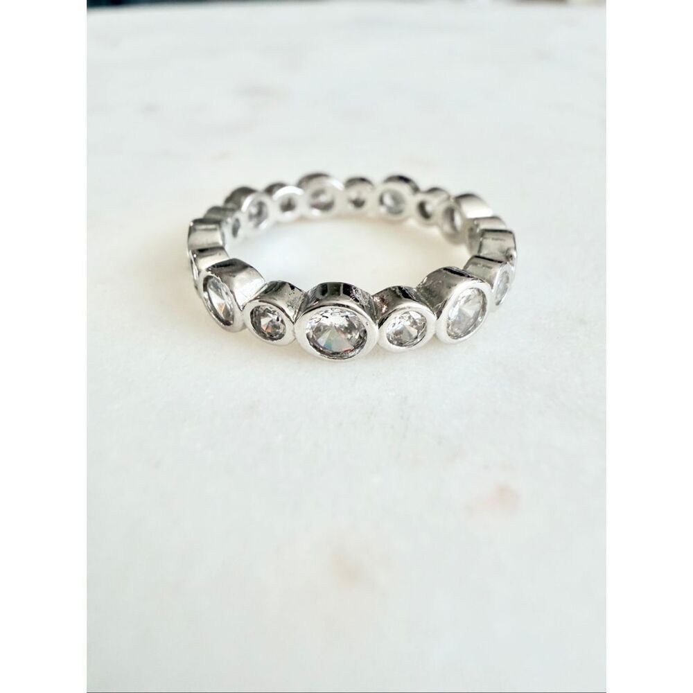 Cubic zirconia round cut infinity silver color ring size 8